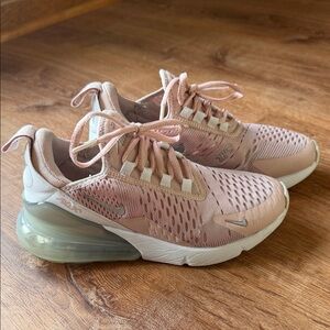 Nike Air Max 270 Oxford Pink and White Sneakers